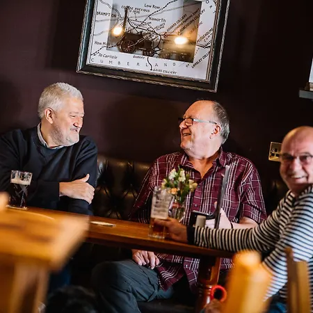 The Howard Arms 3* Μπράμπτον