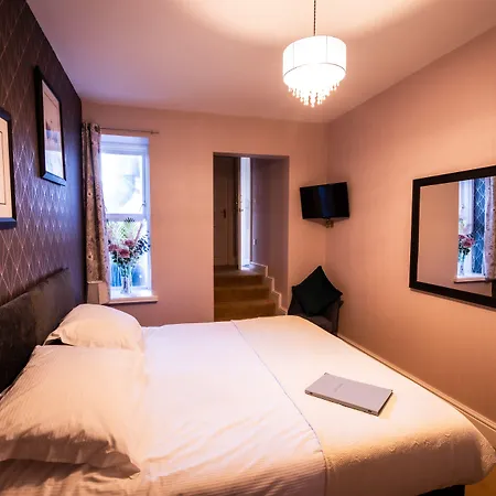 Bed and Breakfast The Howard Arms