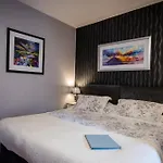 Oda ve Kahvaltı The Howard Arms 3*